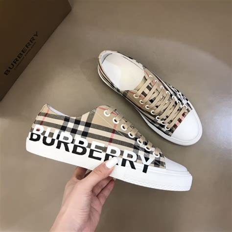 burberry mens shoes replica|burberry knock offs.